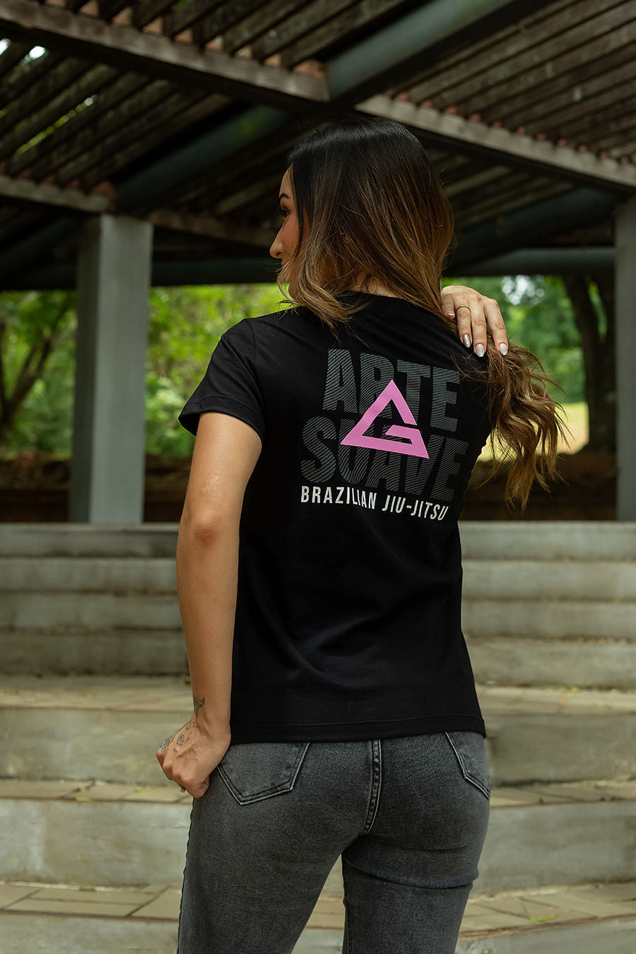 Camiseta Arte Suave v2 Feminina - Preta